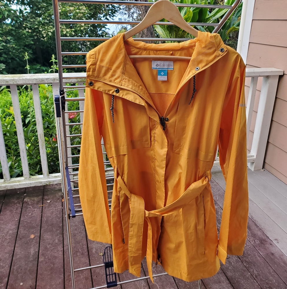 Golden Yellow Columbia Rain Jacket 💛